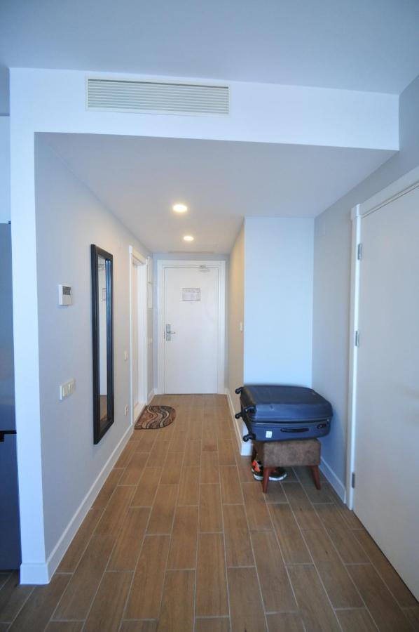 Sea View Apartment Near To The Dancing And Music Fountains Batumi Exterior foto